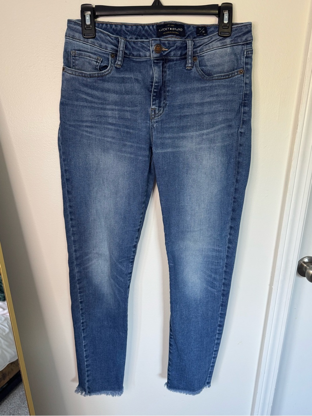 Lucky Brand Lolita Super Skinny Jeans Women's Size 10/30 Medium Wash Frayed Hem